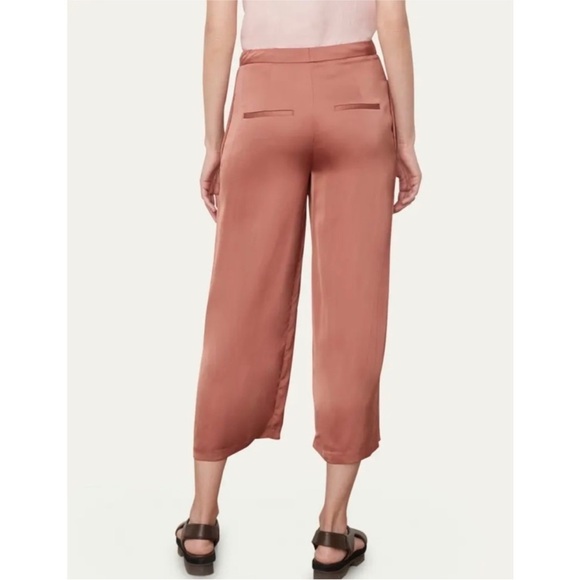 Vince Satin Pleated-Front Wide-Leg
Crop Pants - Picture 4 of 7